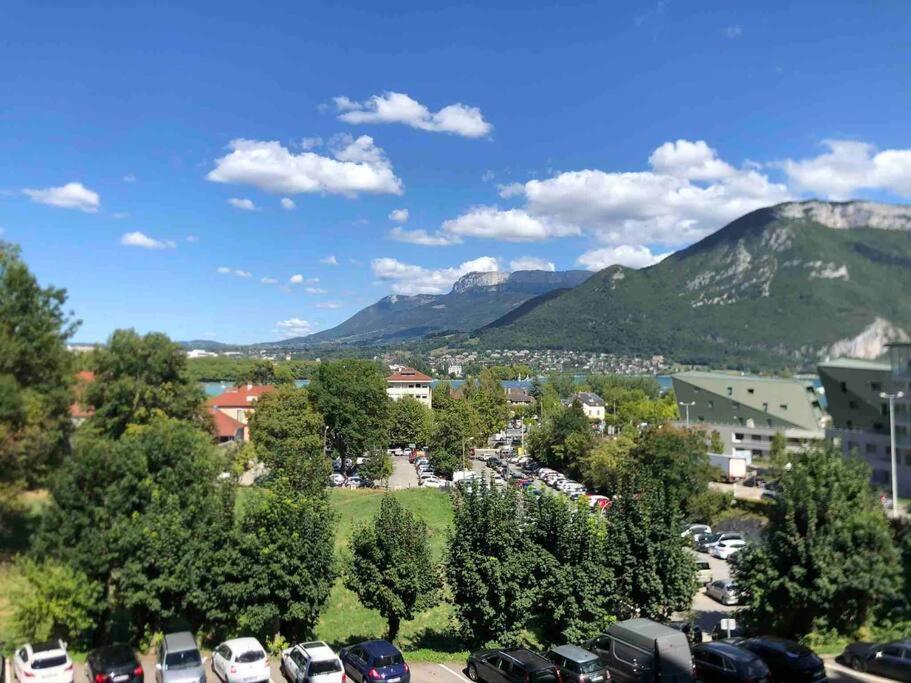 Le Panorama - Vue Lac Et Montagne Avec Parking Annecy Kültér fotó